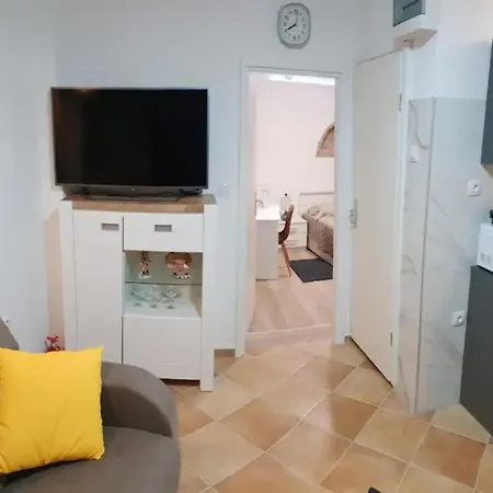 Appartamento House Batisacco Rovigno Esterno foto