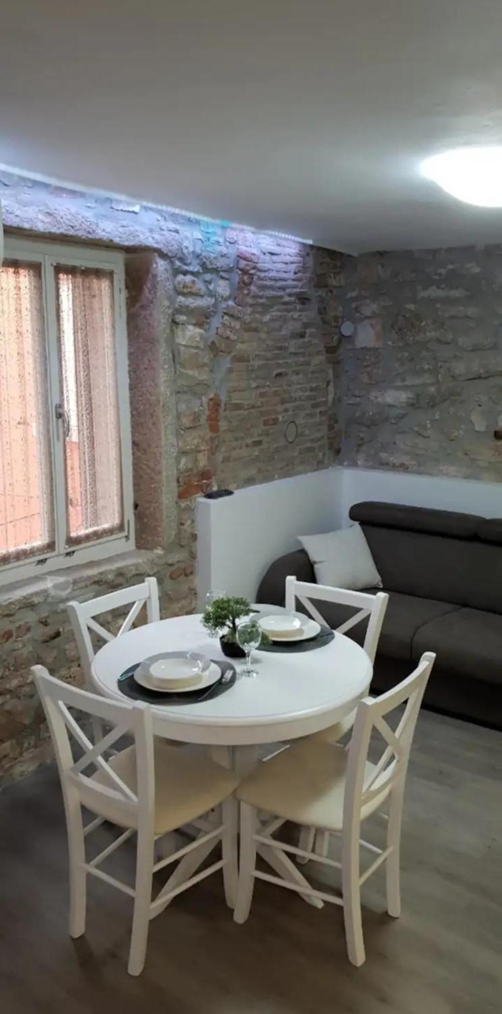 Apartament House Batisacco *